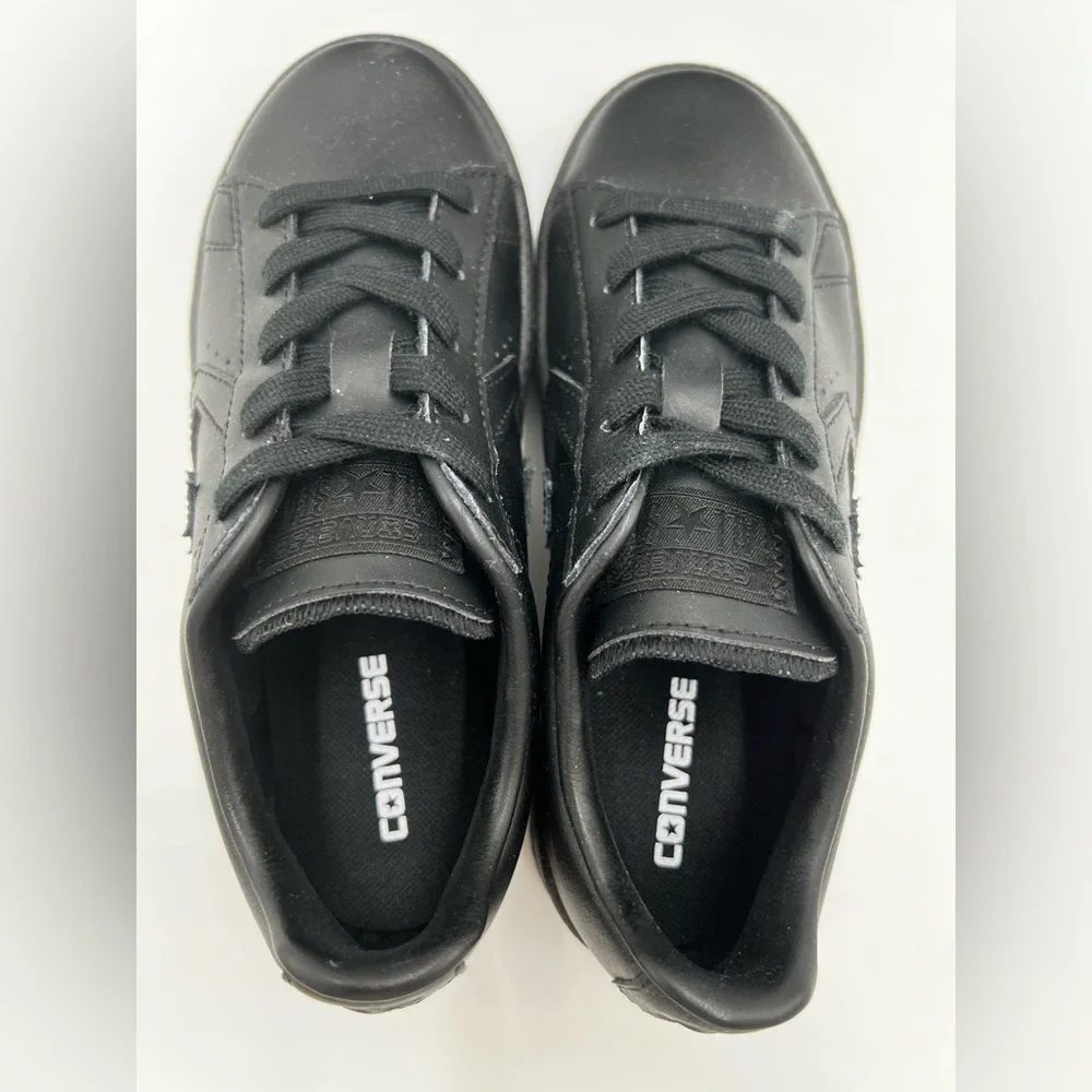 Converse Pro‎ Leather Ox Youth Sneakers Black Black Black 358172C Size 2 US